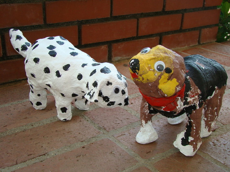 Paper Mache Dogs | 3da0005
